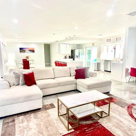 Luxurious & Modern Open Floor Plan Heated Pool Villa Hollywood Esterno foto